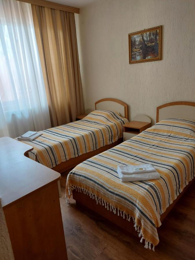 Хотел Лагуна Dospat Exterior foto